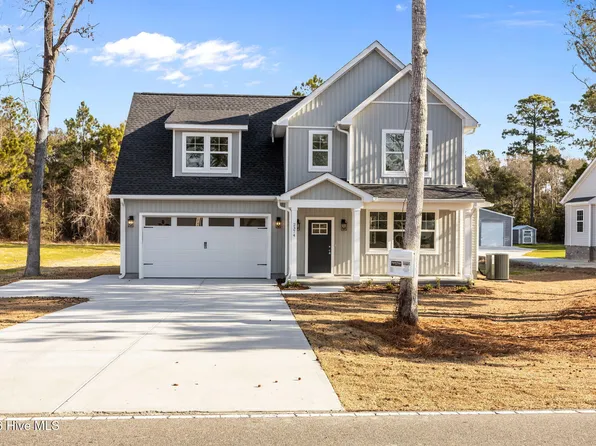 2374 Zion Hill Road SE, Bolivia, NC 28422