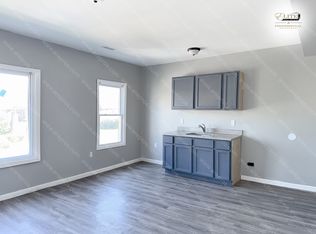 12564 Pinehurst St #8, Detroit, MI 48204