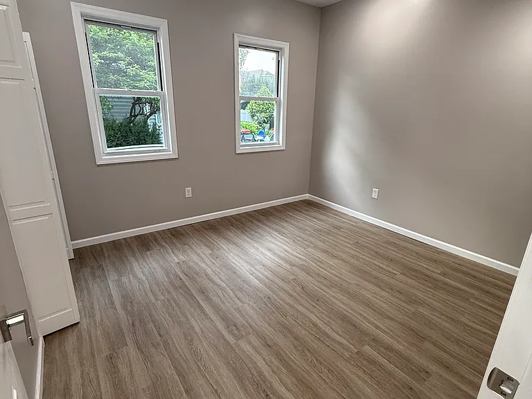 71 E Van Ness Ave #1 — Photo 9