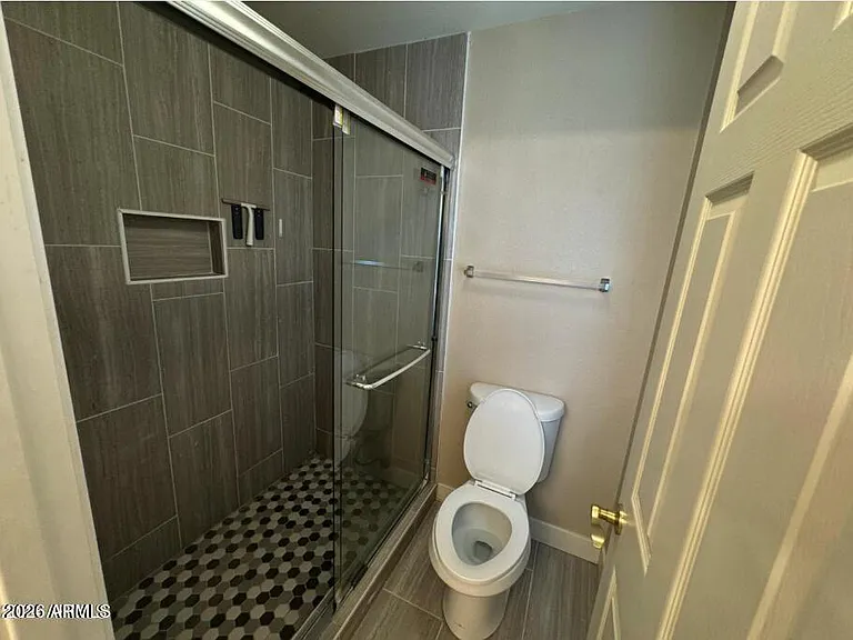 1470 W Armstrong Way — Photo 32