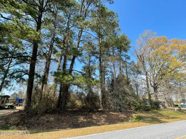 2121 Sunnybrook Road, Greenville, NC 27834