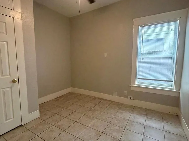 3403 Yupon St #2 — Photo 6