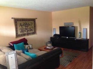 15380 40th Ave N, Plymouth, MN 55446