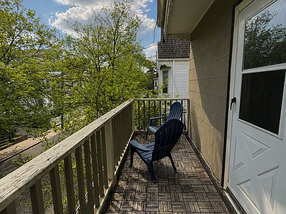 3rd image of 28 Prichard Ave