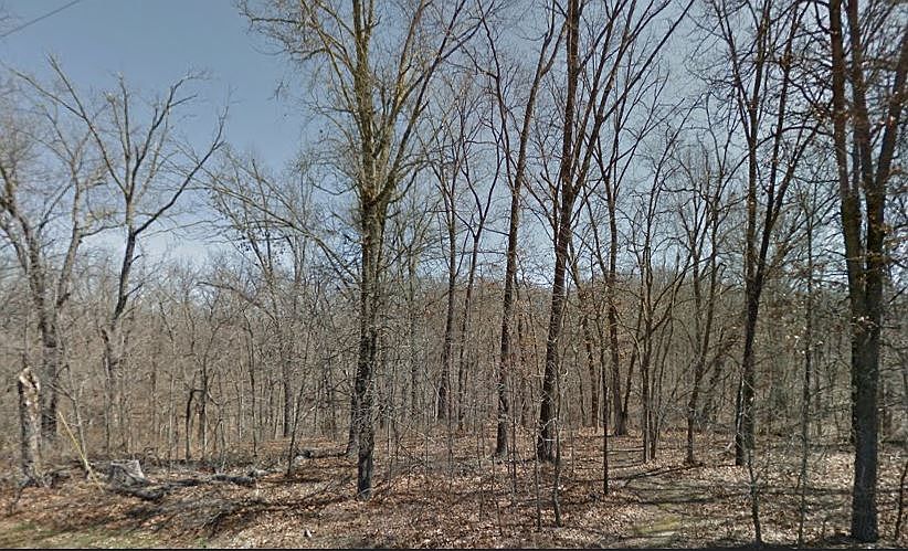 1st image of 16-35674 Dirleton Dr