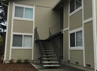940 Civic Center Dr APT 1, Rohnert Park, CA 94928
