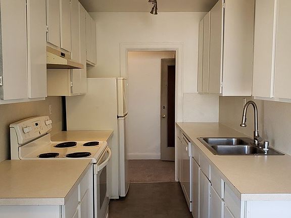5th image of 5508 22nd Ave NW APT 12