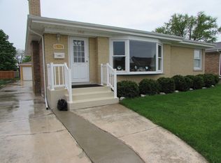 6941 W Seward St, Niles, IL
