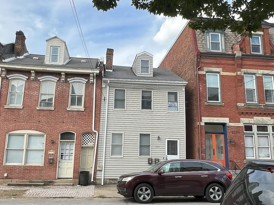 2223 Jane St #1