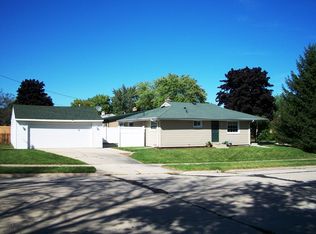 7866 48th Ave, Kenosha, WI 53142