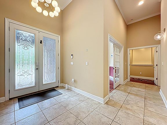 5th image of 2851 Armsdale Road