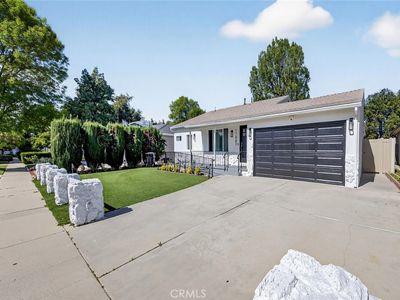 17007 Bassett St, Van Nuys, CA, 91406