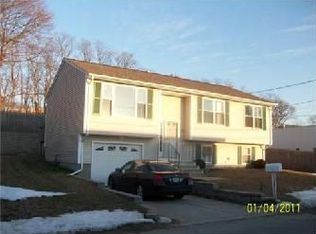 15 Thelma St, North Providence, RI 02904