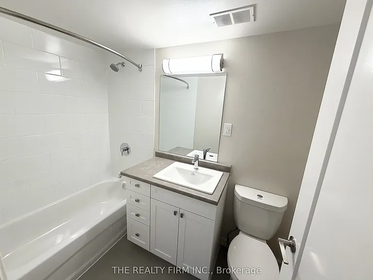 1209 Richmond St #1202 — Photo 5