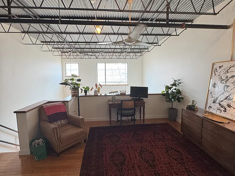 1661 La France St NE #407 — Photo 15