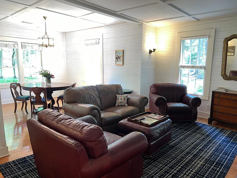 524 Colleton Ave SE — Photo 3