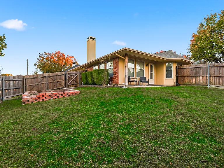 8602 Timber Crest Ct — Photo 31