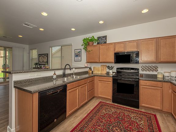 4th image of 12240 W Desert Ln