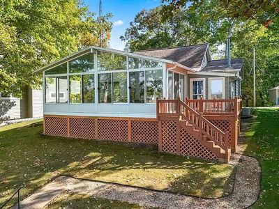 814 Shawnee Beach Dr, Bronson, MI, 49028