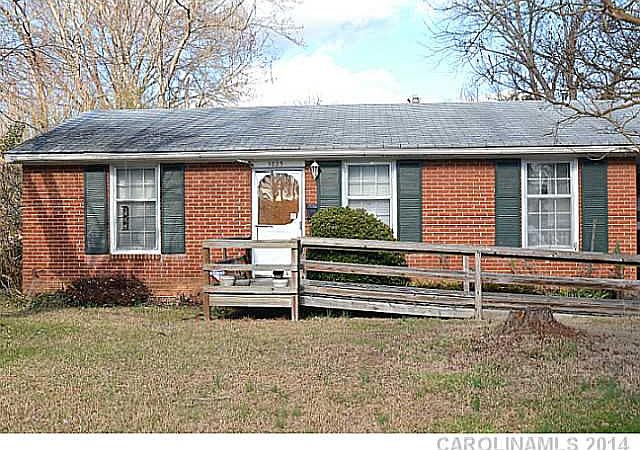 2nd image of 3823 Stonehaven Dr