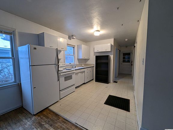 5th image of 506 S 15th St