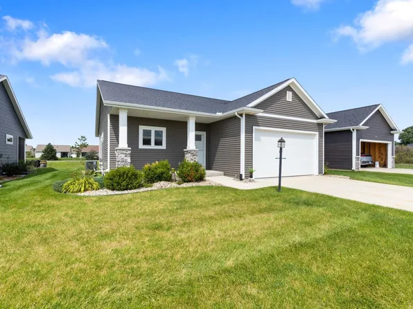 1943 Newbury Cir, Goshen, IN 46526