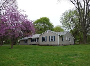 25 Kreag Rd, Fairport, NY 14450