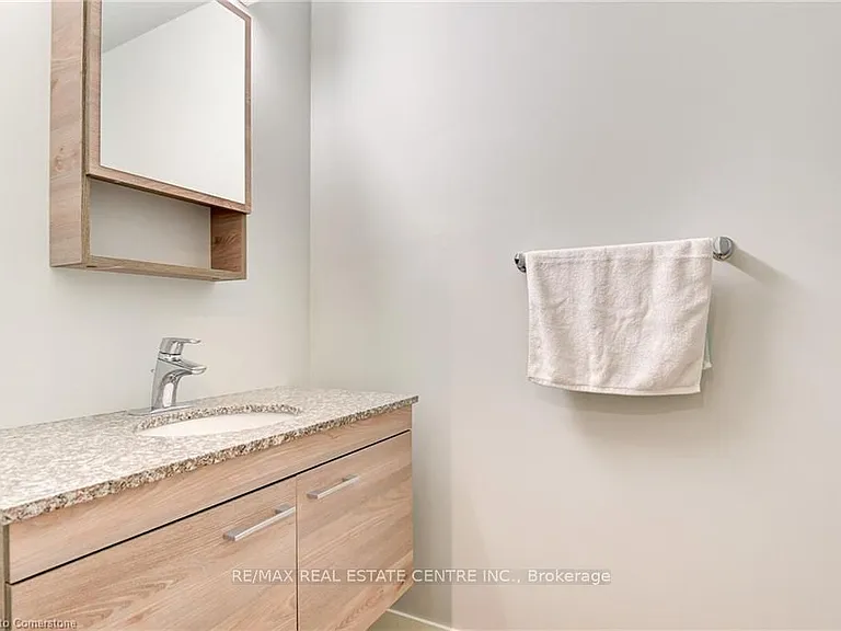 62 Balsam St #B506 — Photo 10