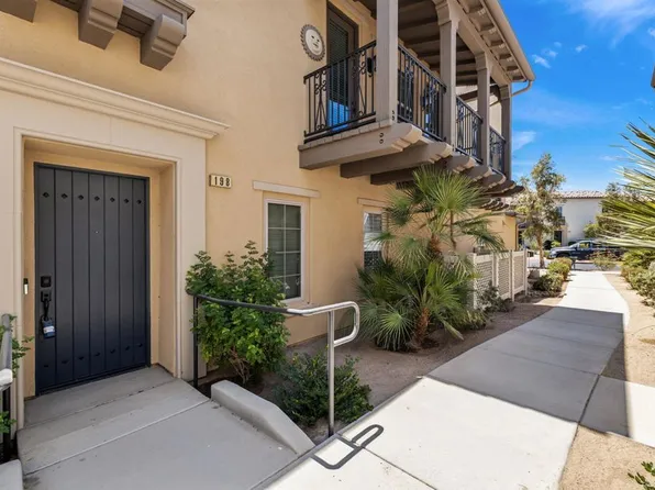 198 Paseo Bravo, Palm Desert, CA 92211