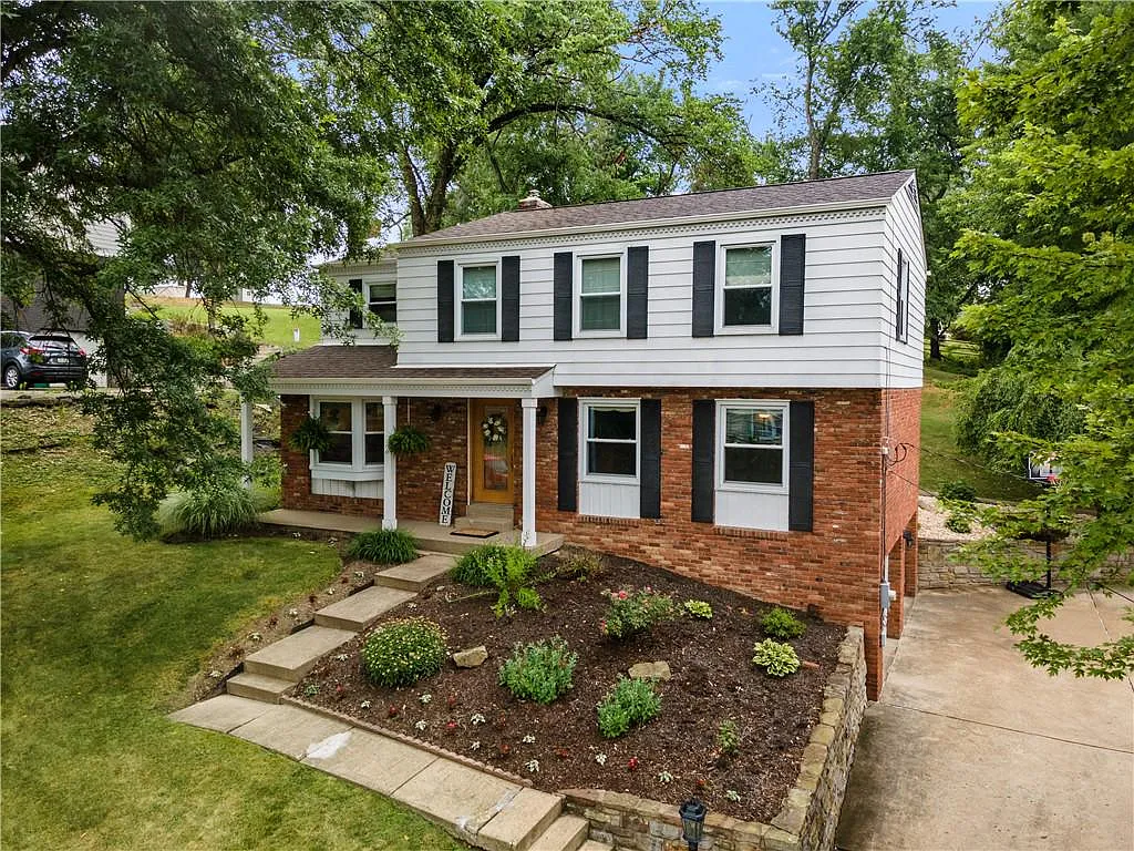 513 Glengary Dr photo 1