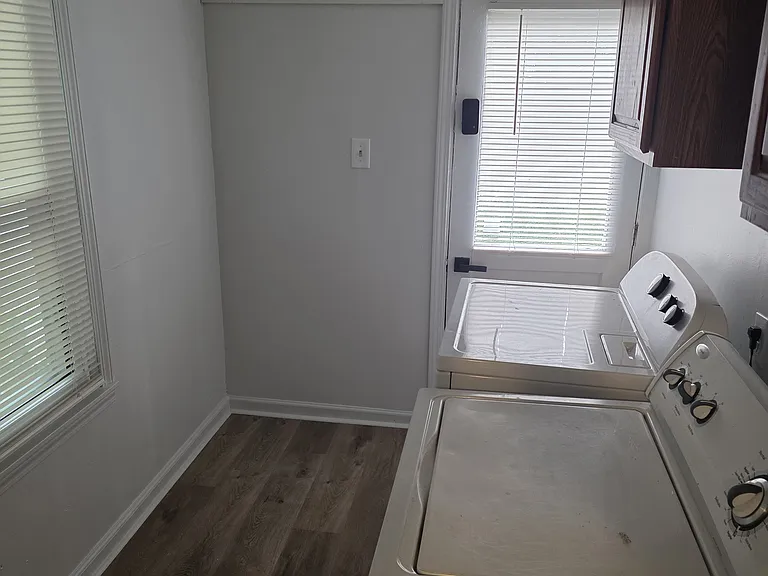 805 Hunt Ave — Photo 14