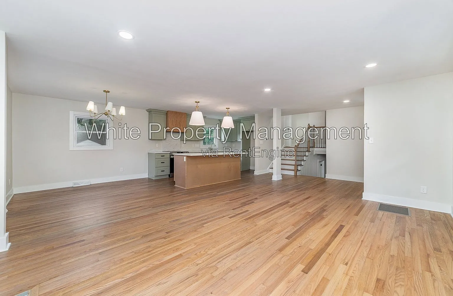 4 bed, 2.5 bath, 2071 sqft, $3,095 — Photo 3