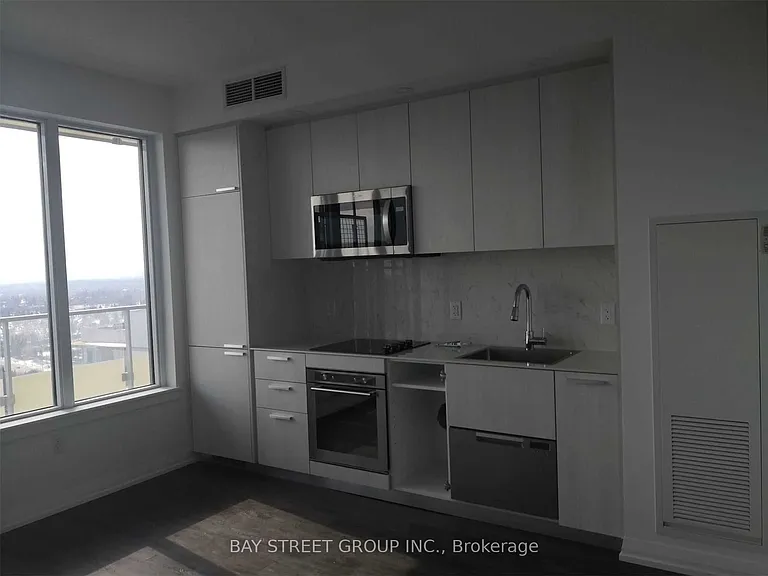 75 Canterbury Pl #2605 — Photo 3