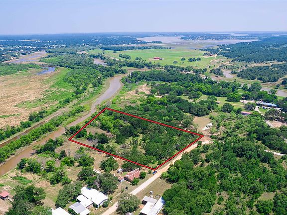 3rd image of Hog Creek Rd