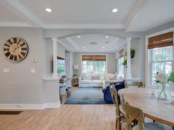 40 Grafton St #W, Newport, RI 02840