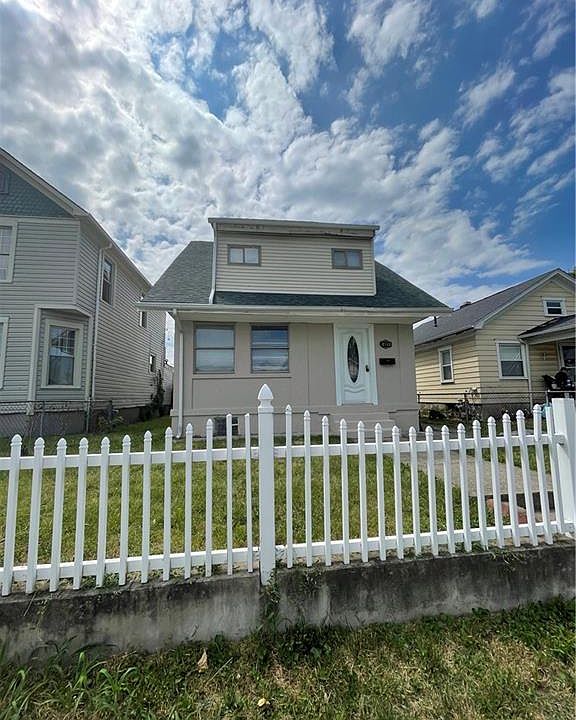 1st image of 405 Deeds Ave