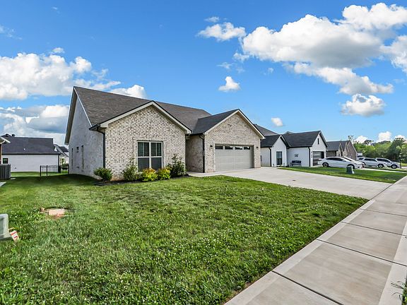 4th image of 814 Willowicke Dr