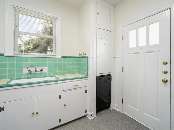 2012 Enfield Rd APT B, Austin, TX 78703