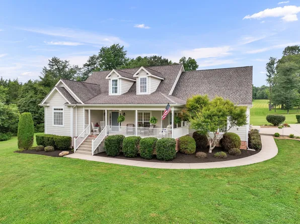 1539 Nails Creek Rd, Burns, TN 37029