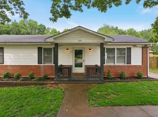 320 Sycamore Ct, Frankfort, KY 40601