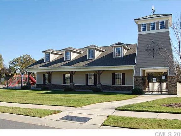 3rd image of 11729 Regan Elizabeth Ct