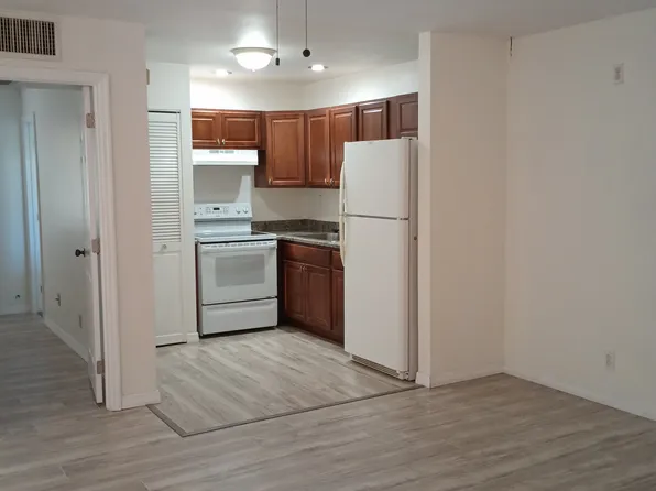 3020 NW 68th St APT 204, Fort Lauderdale, FL 33309