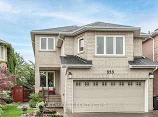 833 Mays Cres, Mississauga, ON L5V2G6