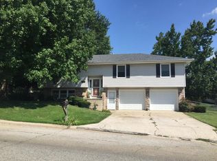 1010 S Grant Ave, Marshall, MO 65340