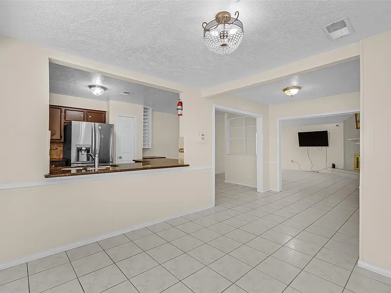 10606 Beckfield Dr — Photo 16