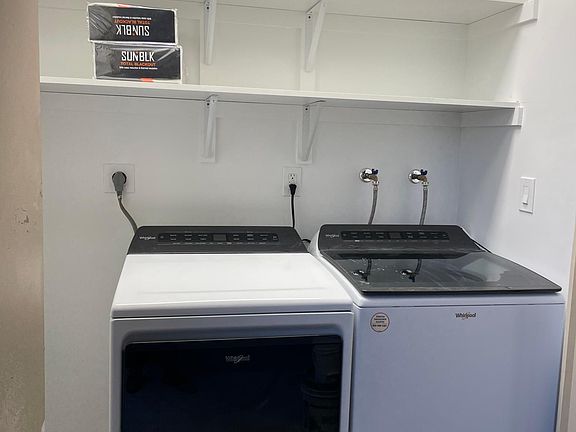 2nd image of 7780 Parkway Dr Unit 401