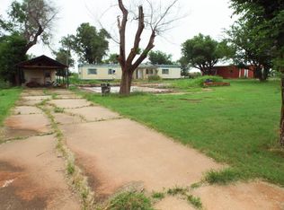 11616 E Lucien Rd, Douglas, OK 73733