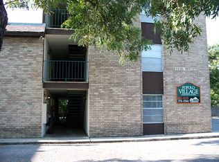 111 W 38th St, Austin, TX 78705