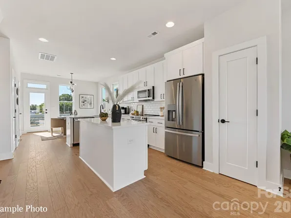 130 Red Azalea Ln #22, Charlotte, NC 28217