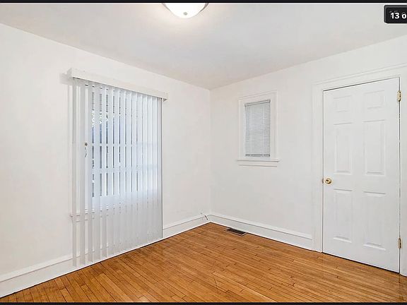 5th image of 211 Burnham Dr